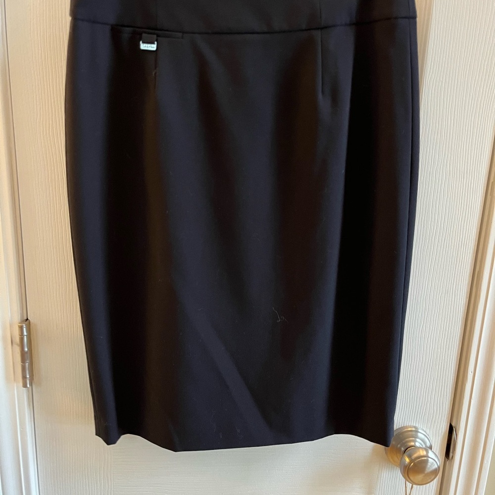 Calvin Klein Classic Black Pencil Skirt